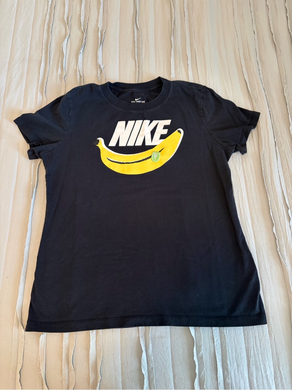 Nike Kids Short Sleeve Banana Tee | Size YM